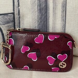 GUCCI Limited Edition RaRe Shanghai Heartbeat Zip Key Pouch 🩷💯Authentic